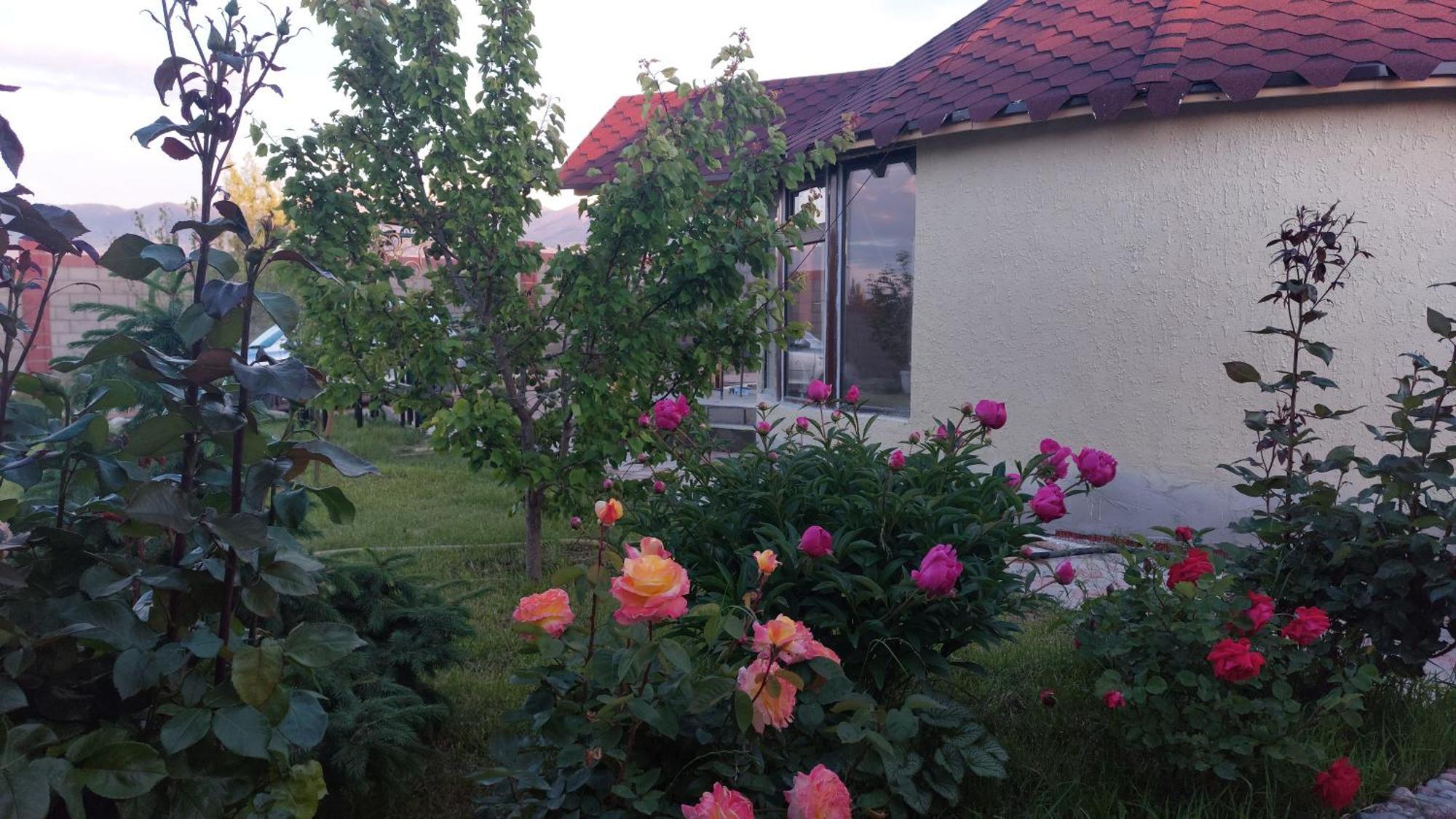 Svetlana Guest House Bokonbayevo Buitenkant foto