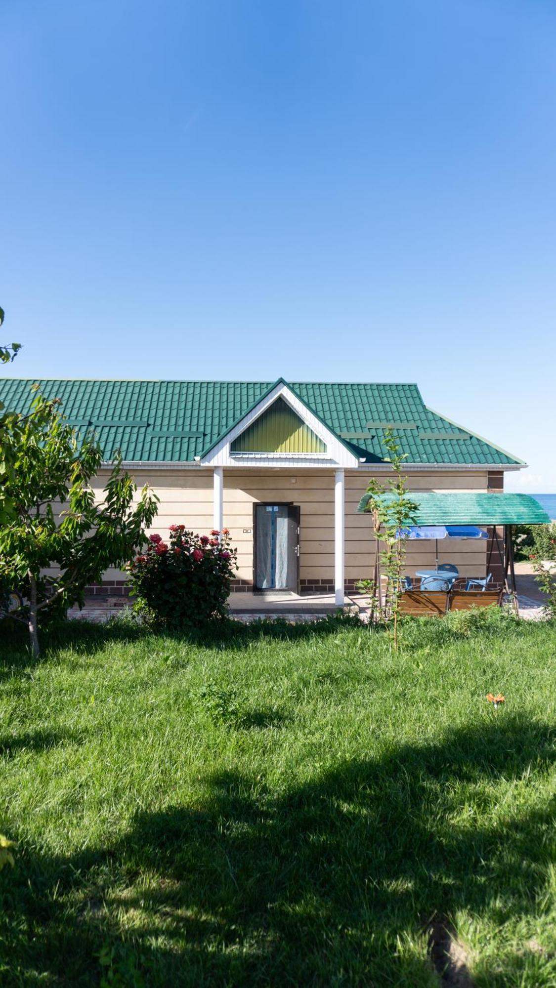 Svetlana Guest House Bokonbayevo Buitenkant foto